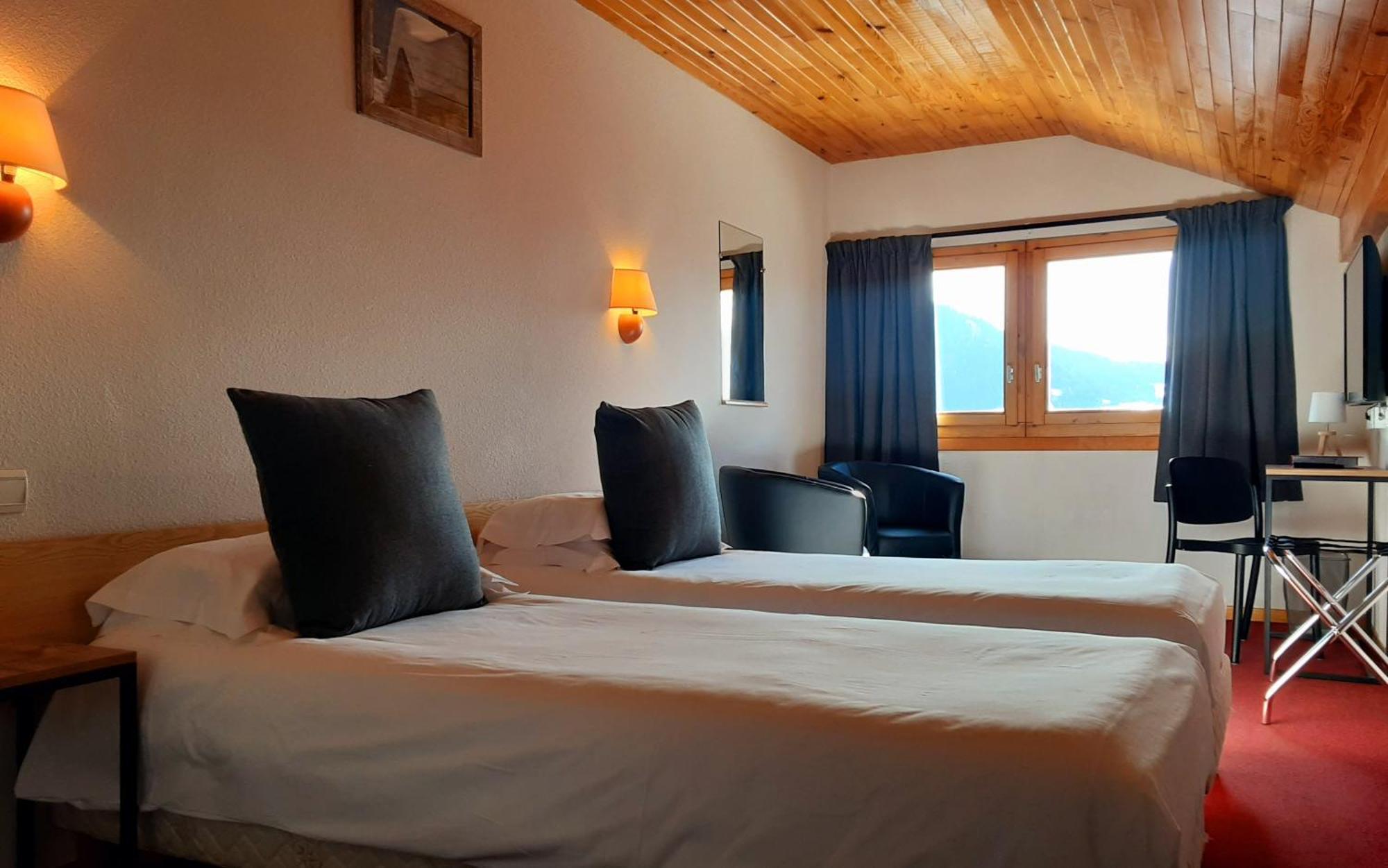 Hotel Emeraude Peisey-Nancroix Ngoại thất bức ảnh